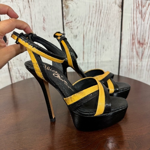 Alice & Olivia Lizabeth Black & Yellow patent leather Ankle Strap Platforms 6.5 - Picture 15 of 17